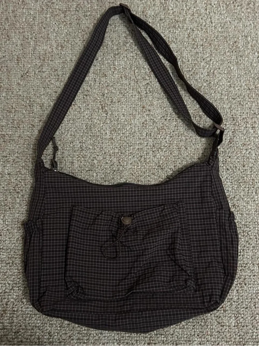 Brown shoulder bag purse